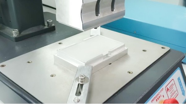 亚克力材料可以用超声波焊接机进行焊接吗？